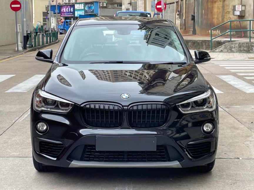 BMW寶馬 X1