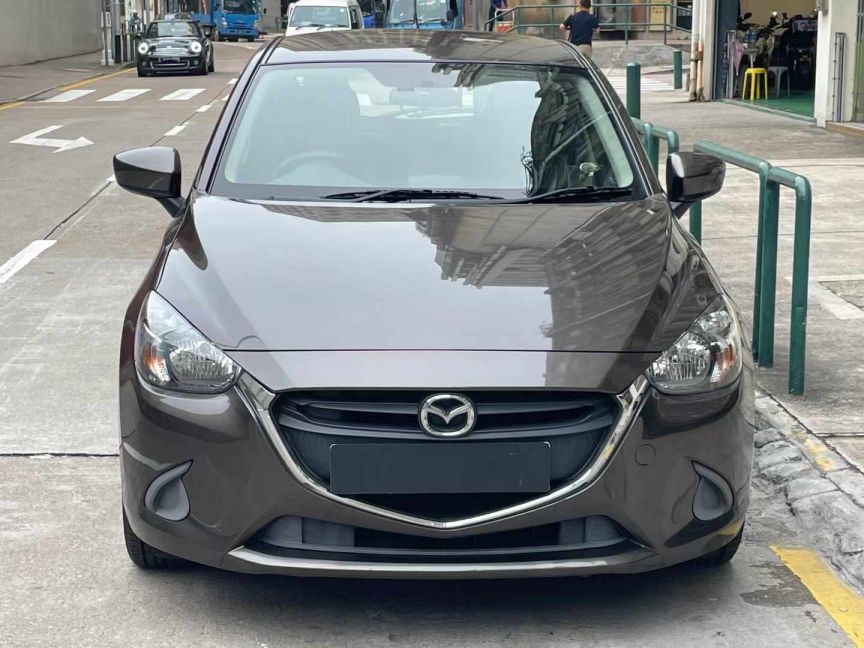 Mazda萬事得 Mazda2