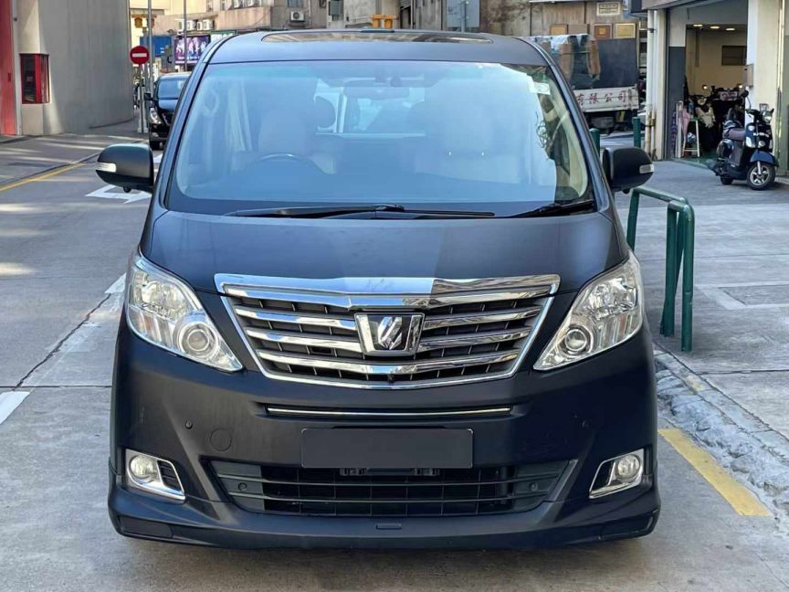 Toyota豐田 Alphard