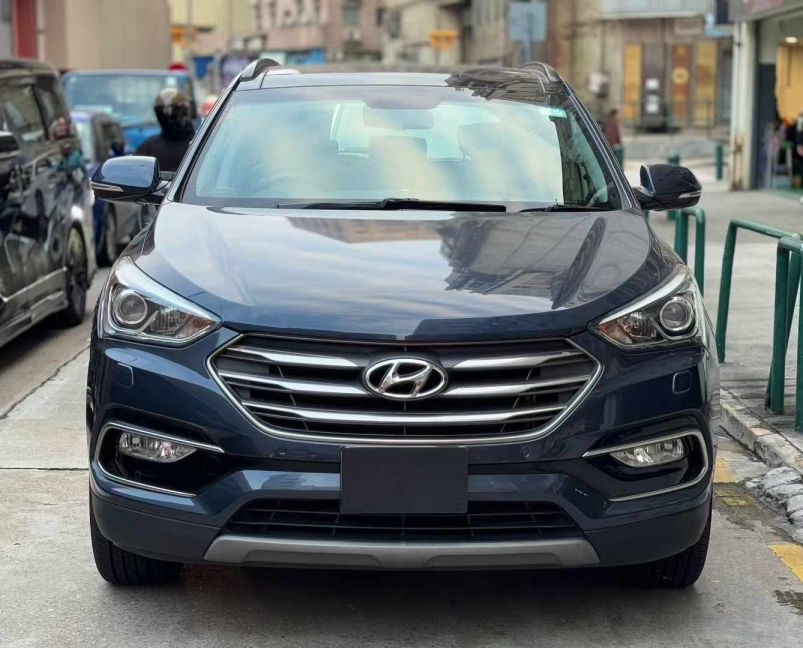 Hyundai現代 Santa Fe