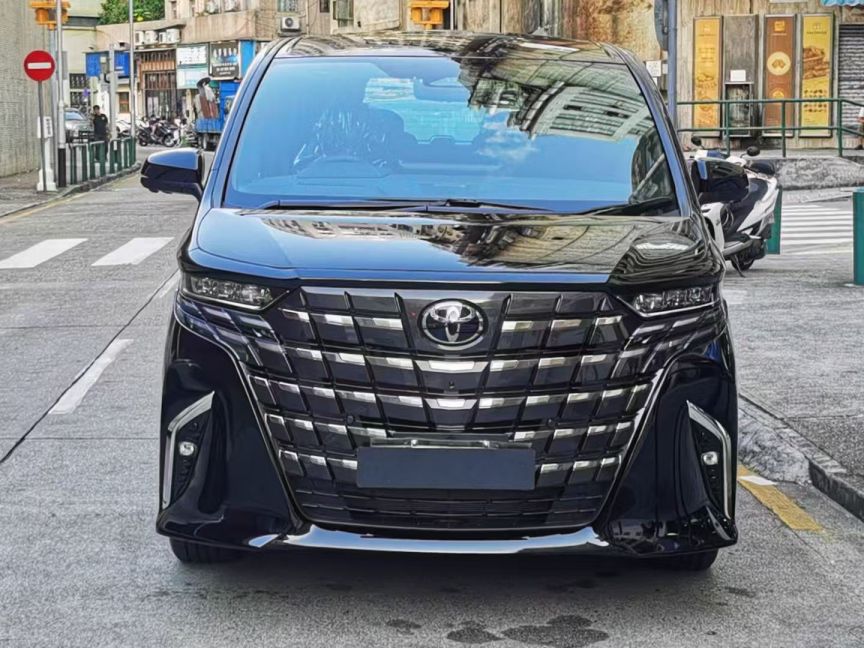 Toyota豐田 Alphard