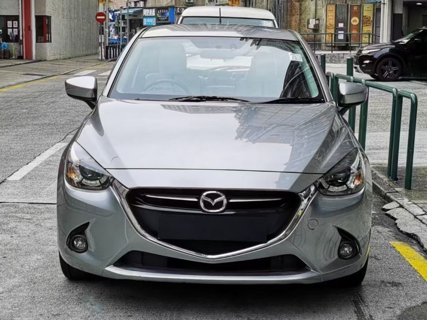 Mazda萬事得 Mazda2