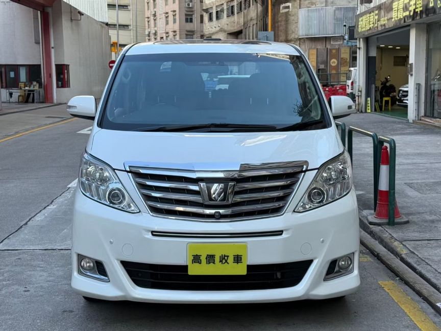 Toyota豐田 Alphard
