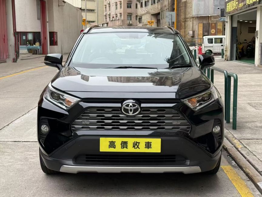 Toyota豐田 RAV4