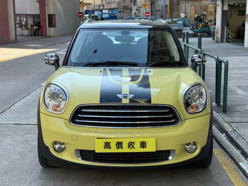 MINI COUNTRYMAN