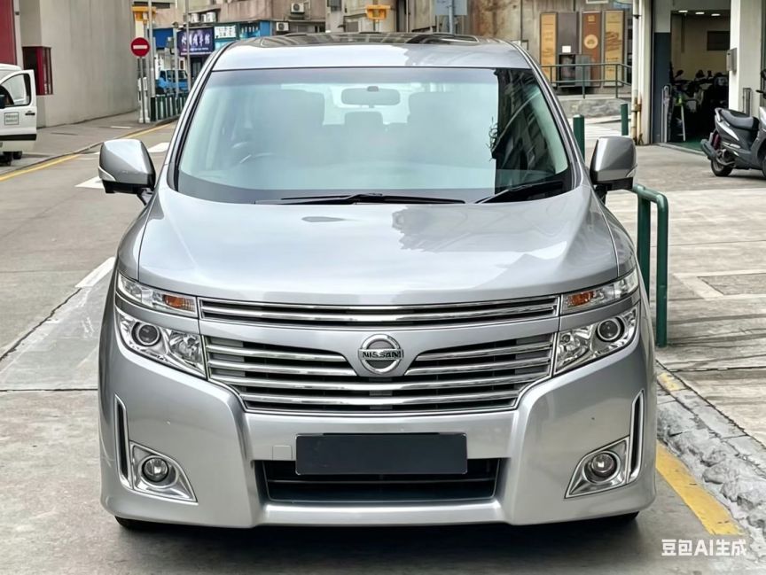 Nissan日產 Elgrand