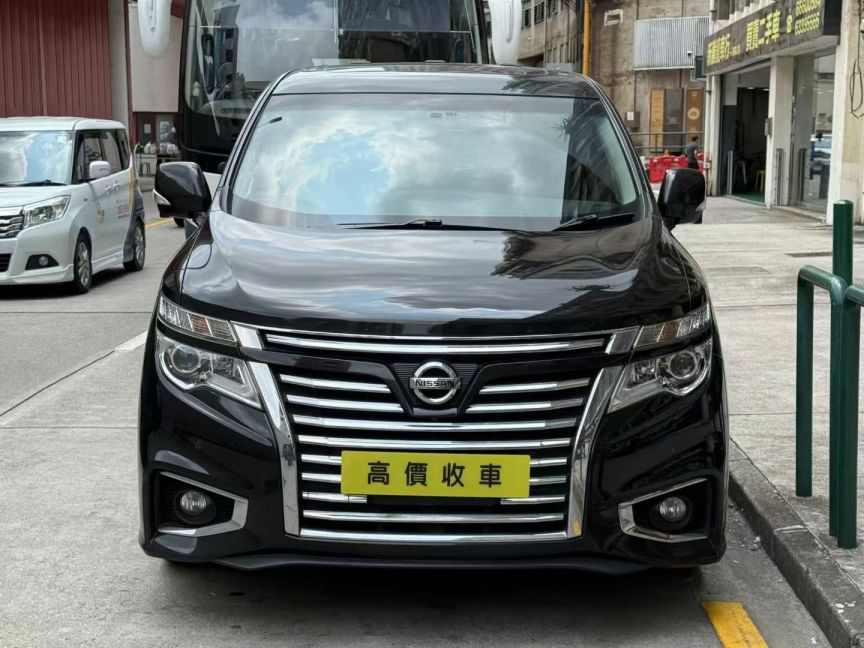 Nissan日產 Elgrand