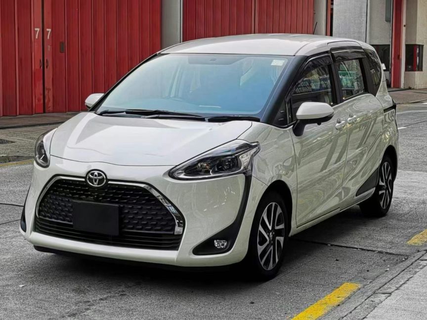 Toyota豐田 Sienta